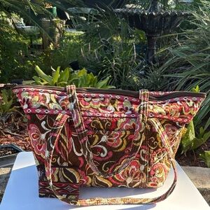 Vera Bradley Puccini Floral Patterned Large Tote Bag w/ matching zippered wallet